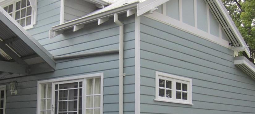 Exterior repaint of old house in Kensington