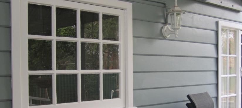 Exterior repaint of old house in Kensington