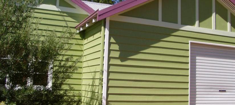 Exterior repaint of Weatherboard house in Palmyra